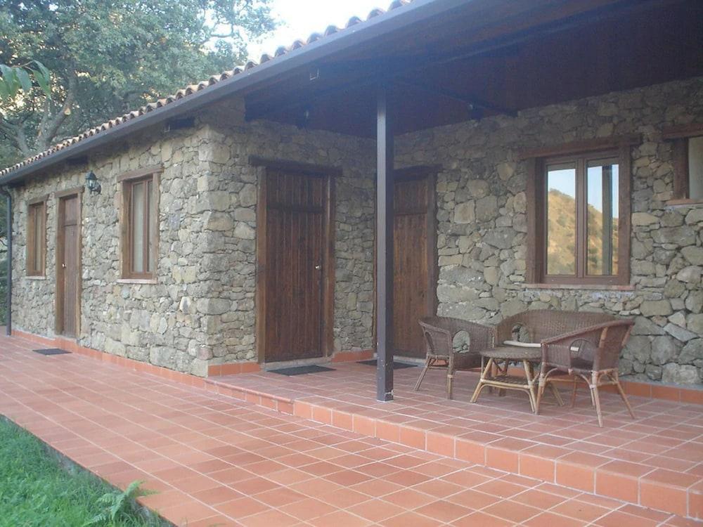 Motta Camastra Agriturismo San Cataldo מראה חיצוני תמונה