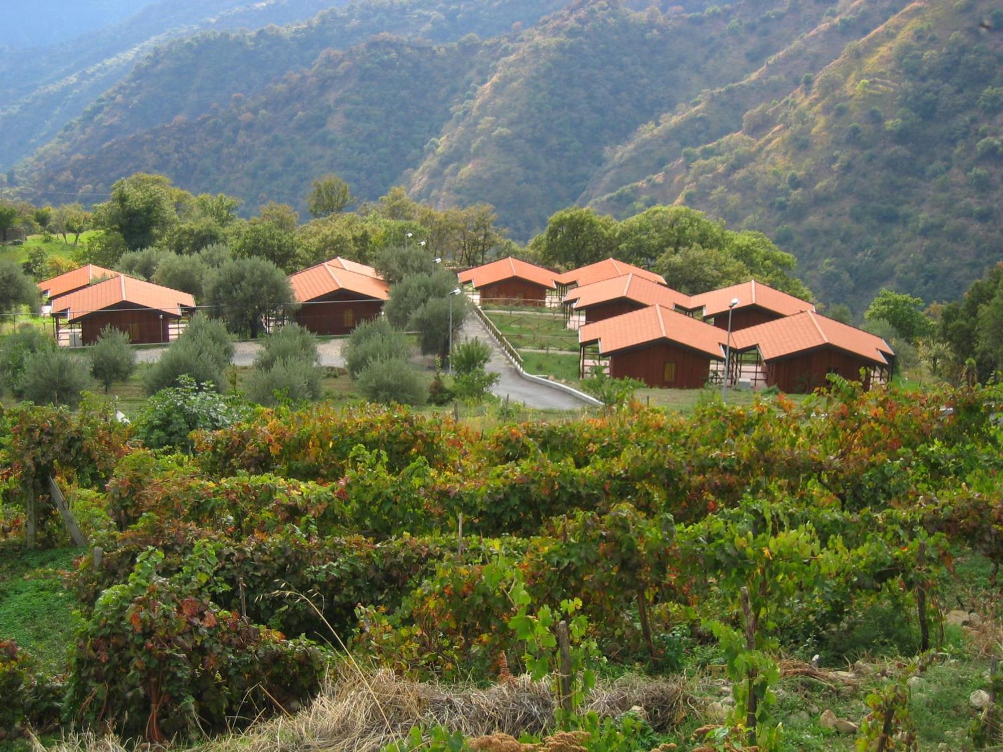 Motta Camastra Agriturismo San Cataldo מראה חיצוני תמונה