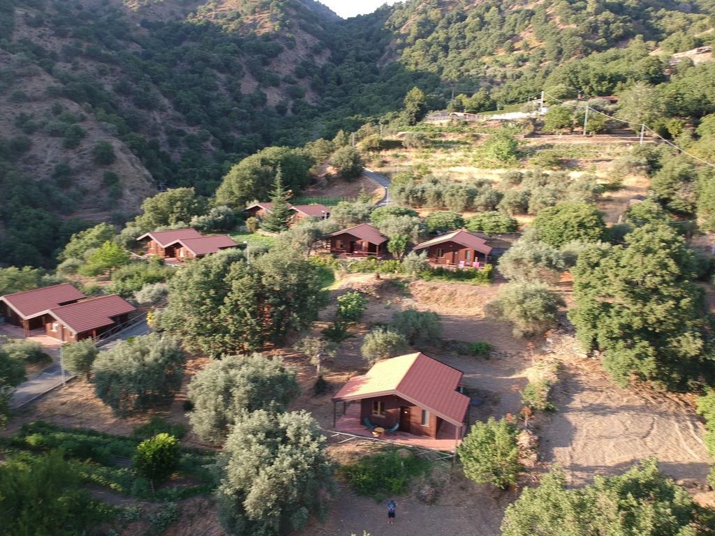 Motta Camastra Agriturismo San Cataldo מראה חיצוני תמונה