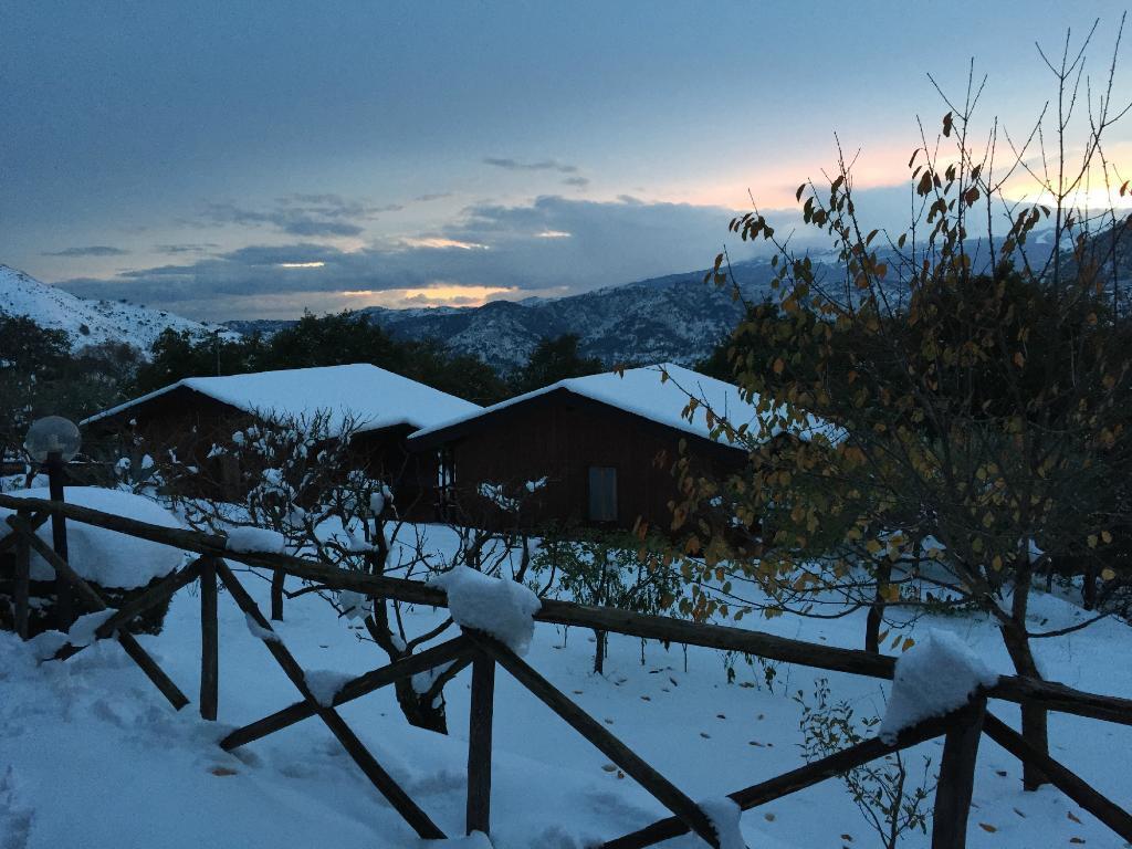 Motta Camastra Agriturismo San Cataldo מראה חיצוני תמונה